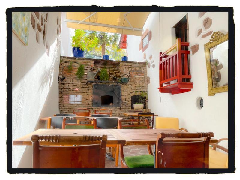 Chambres D'Hotes Maison E.Bernat Saint-Jean-Pied-de-Port Bagian luar foto